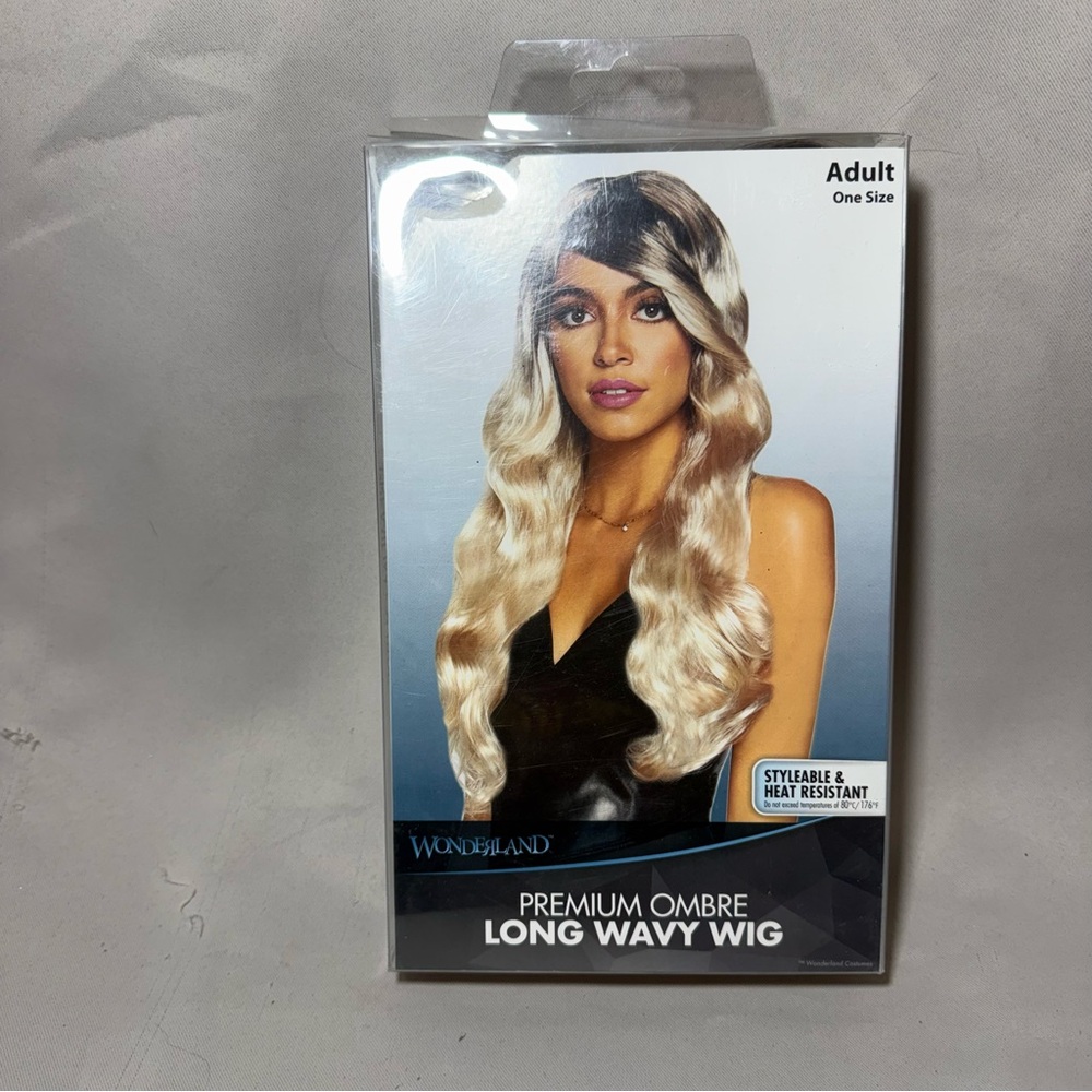 Premium Ombre Long Wavy Wig Blonde NIB